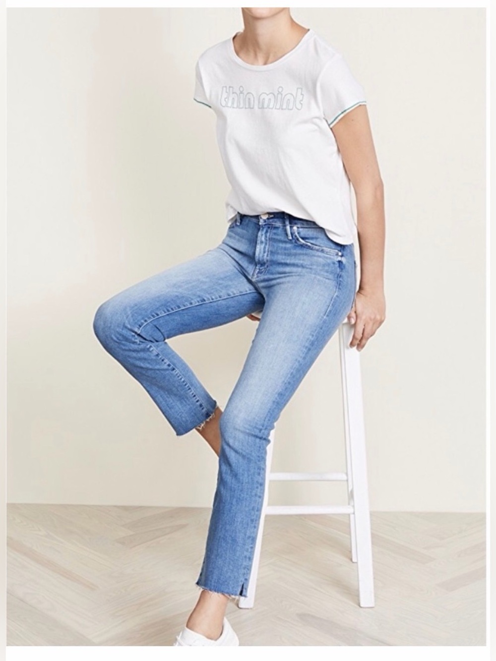 MOTHER High Waisted Rascal Ankle Snippet Jeans 31